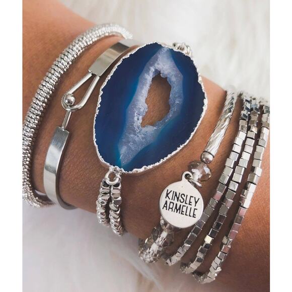 RETAIL $50*Kinsley Armelle Agate Collection Silver Azure Bracelet*Silver*NEW - Picture 2 of 2